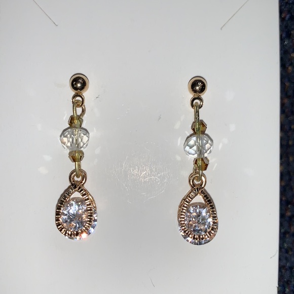Hand Crafted Dangle Earrings - Picture 4 of 9